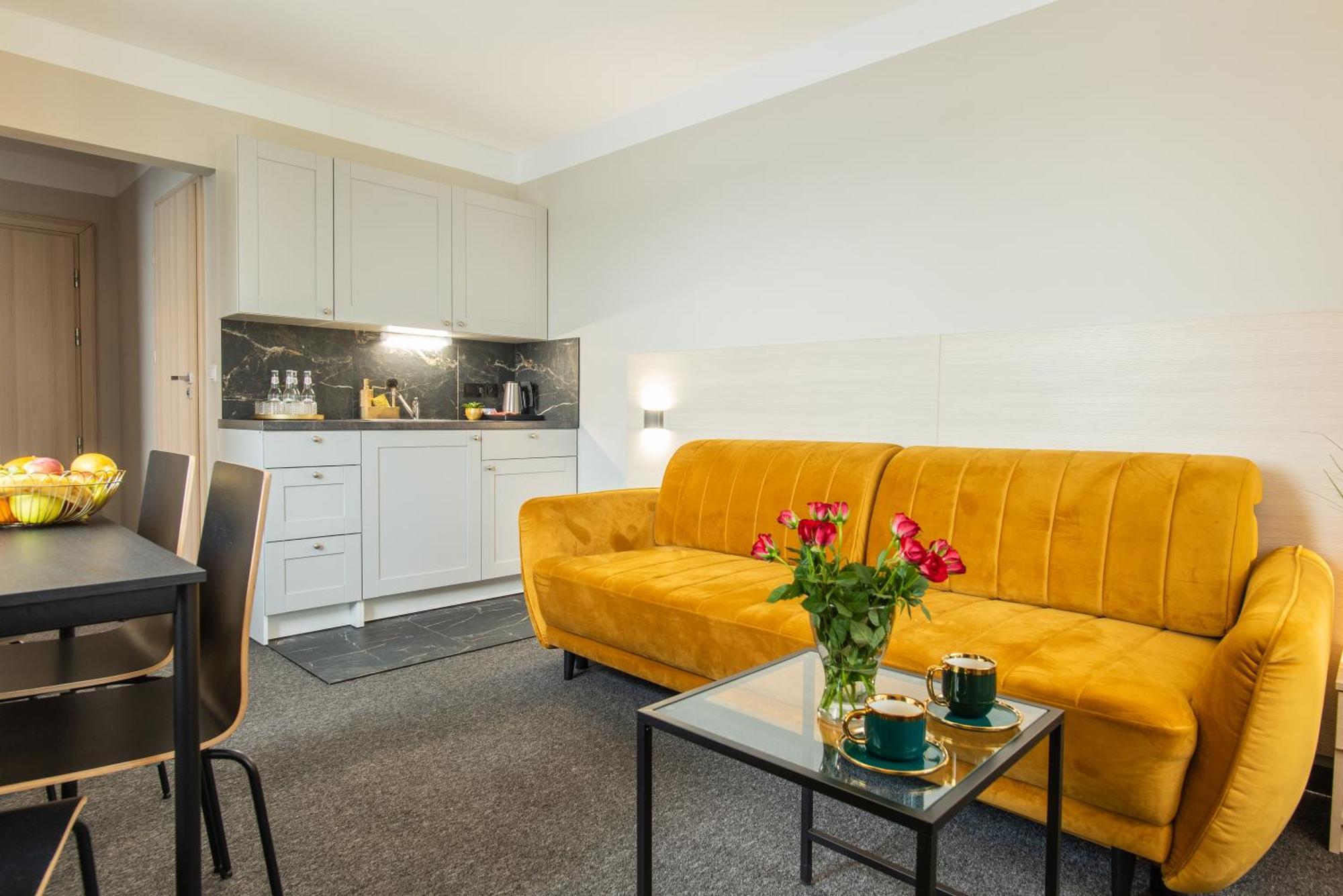 Blis Apartamenty Lubliniec Bagian luar foto