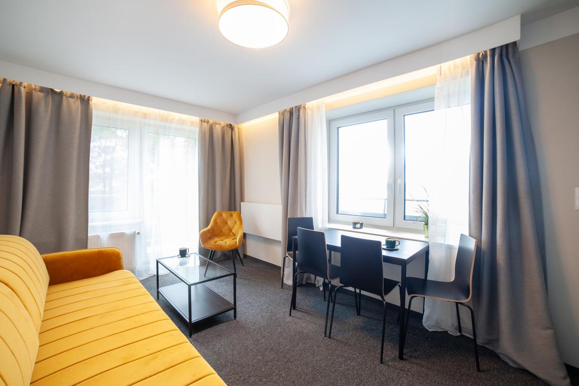 Blis Apartamenty Lubliniec Bagian luar foto