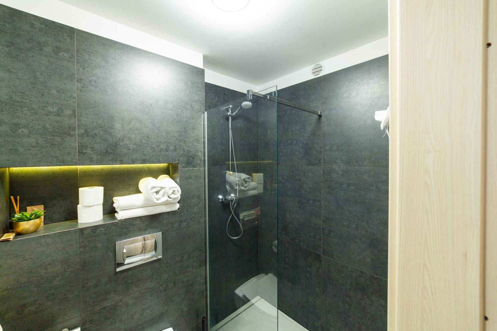 Blis Apartamenty Lubliniec Bagian luar foto
