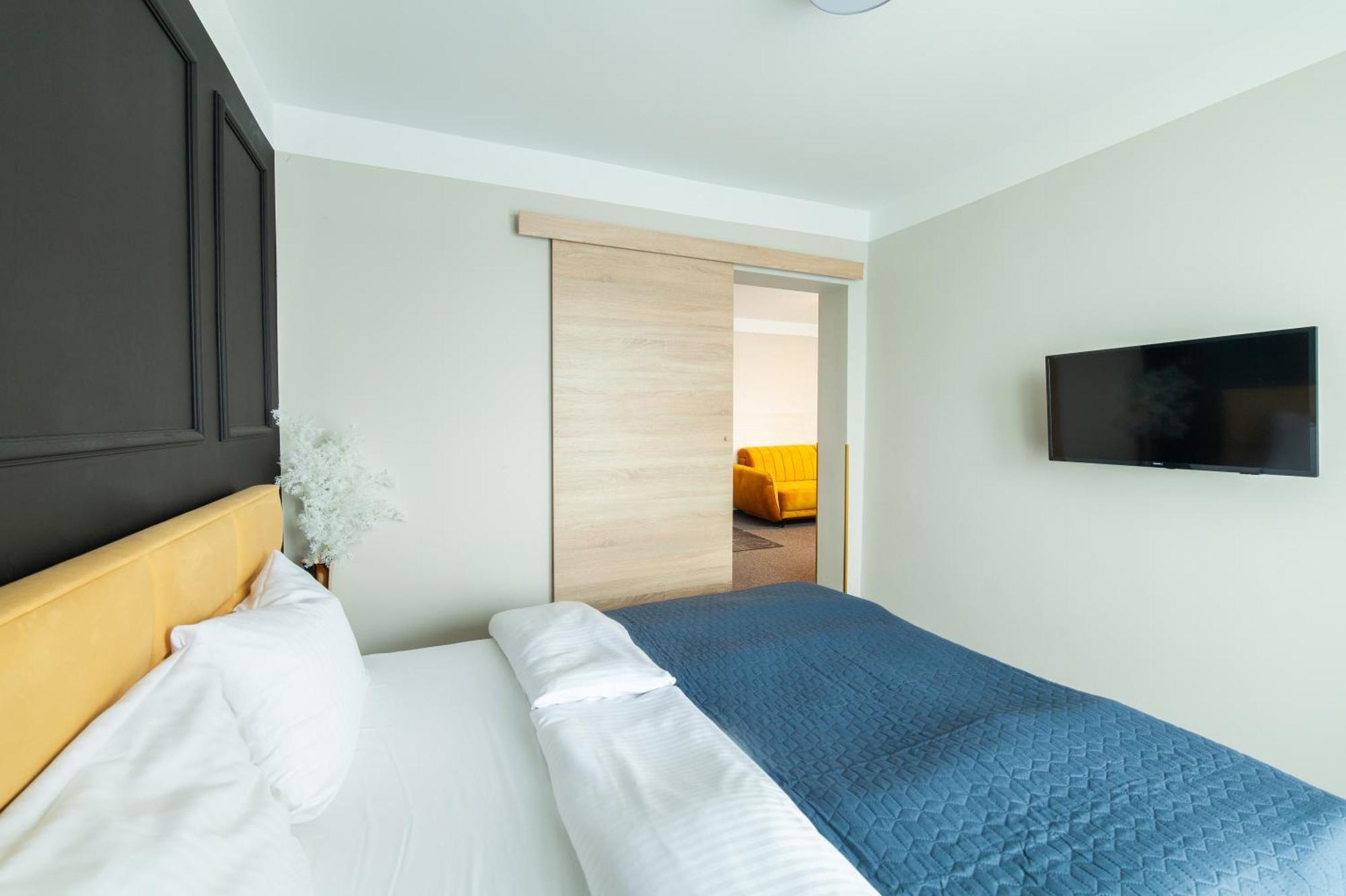 Blis Apartamenty Lubliniec Bagian luar foto