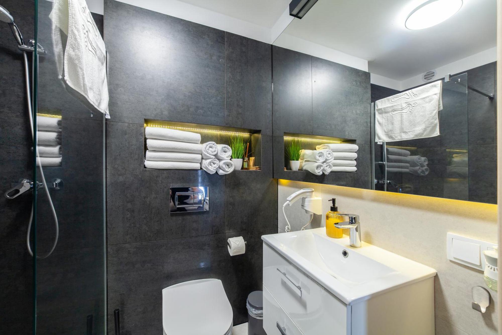 Blis Apartamenty Lubliniec Bagian luar foto