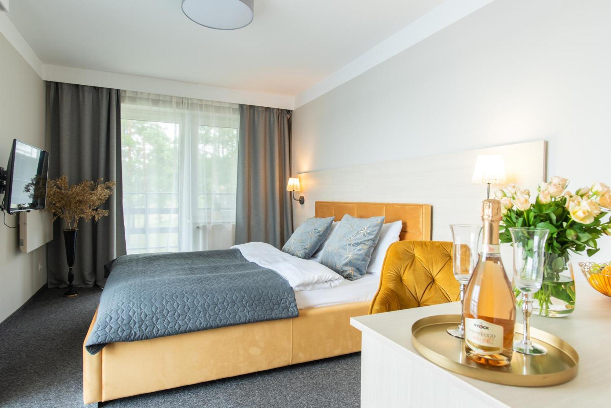 Blis Apartamenty Lubliniec Bagian luar foto